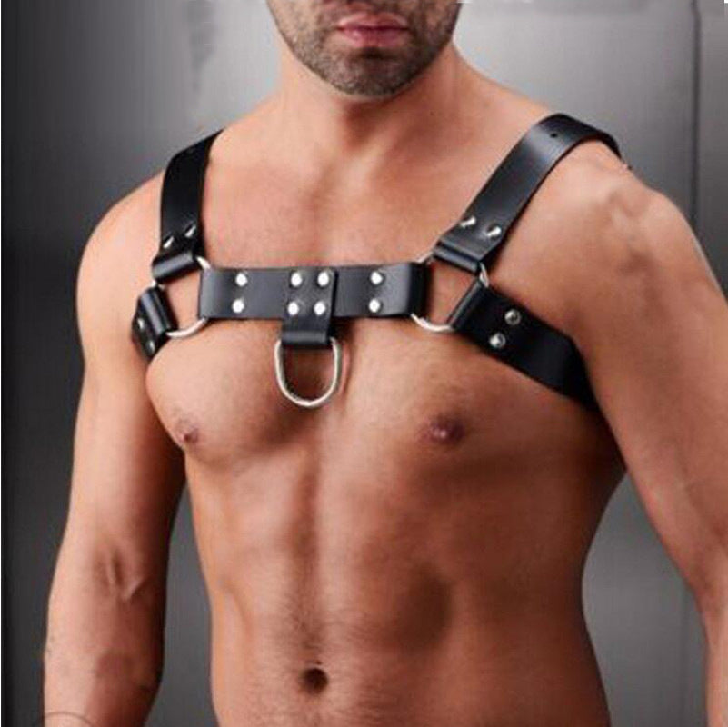 Geschirr aus veganem Leder