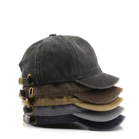 Cap with short brim in many different colors