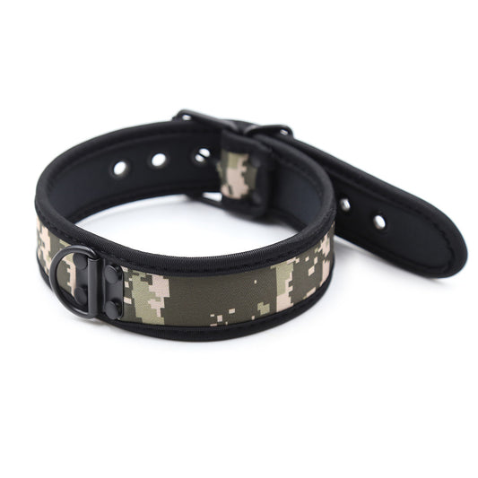 Green camo necklace or choker in neoprene