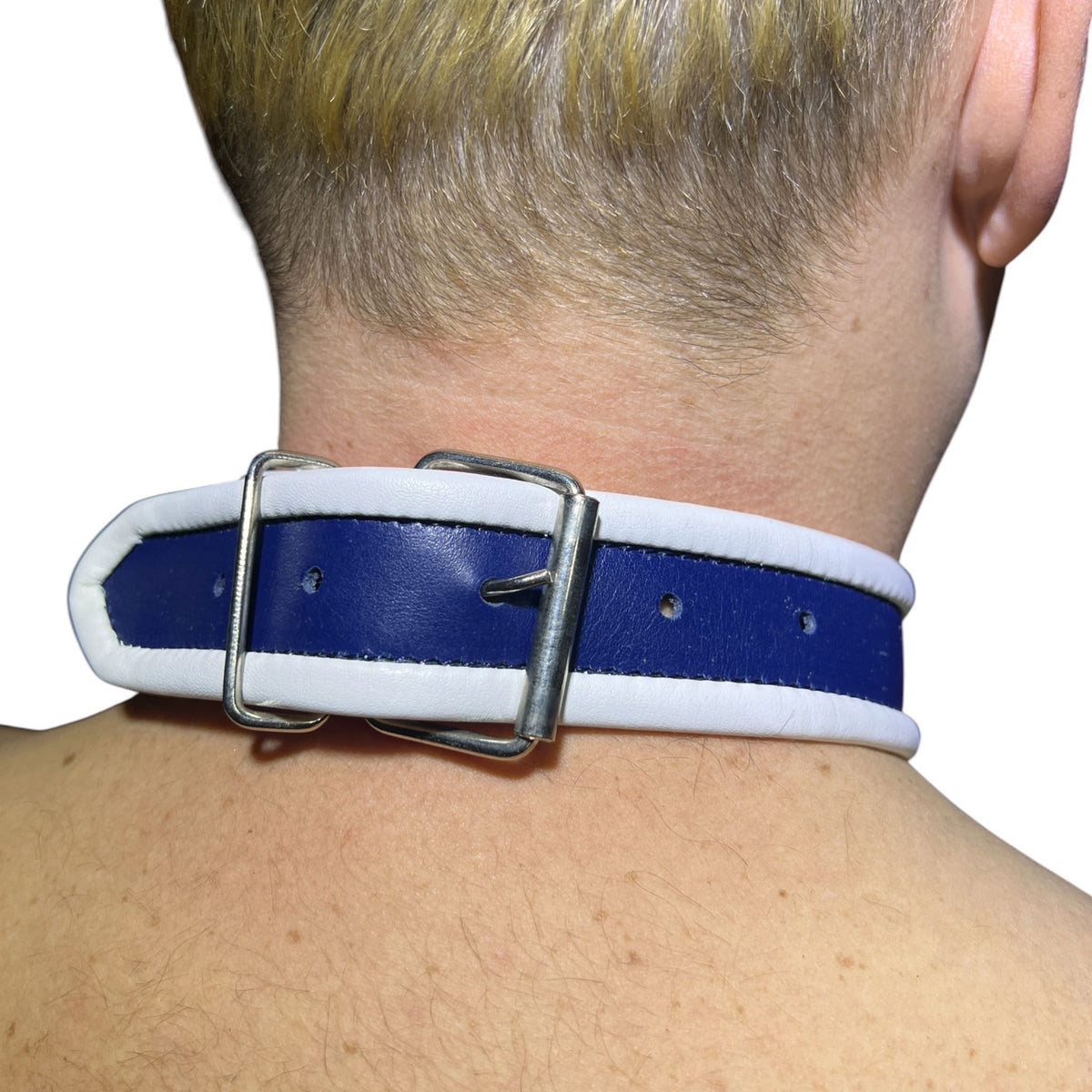 Collar eller choker i blå och vitt äkta läder