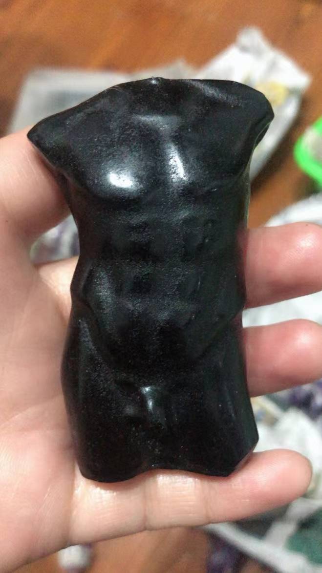 Torso de cristal en ónix negro cristal o ónix negro