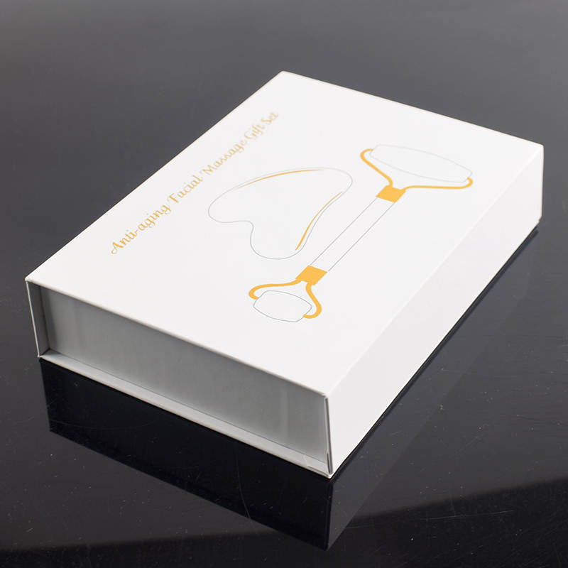 Ansiktsroller, face roller eller Gua Sha tool i vacker box. I en fantastisk rostfri metall som är nickelfri.