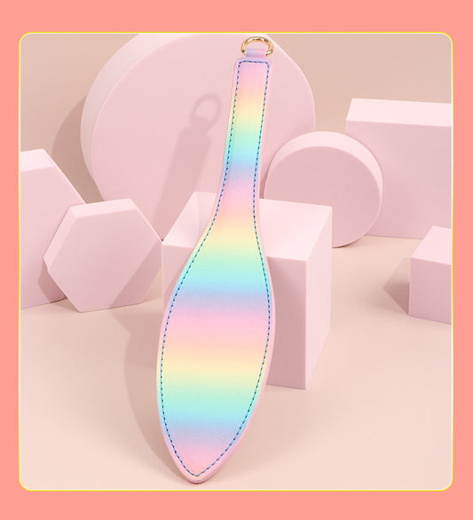 Piska, paddel i äkta läder