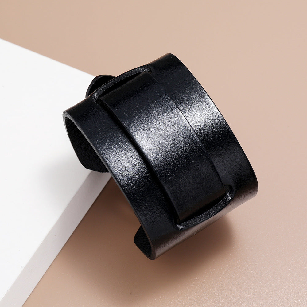 Armband in schwarzem echtem Leder