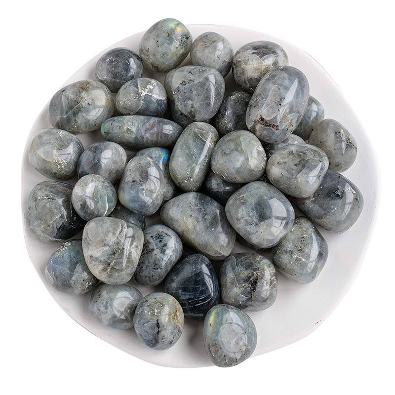 Cristal rodado, piedra lunar negra.