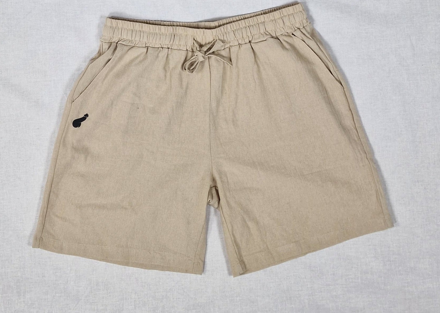 Linneshorts i olika färger