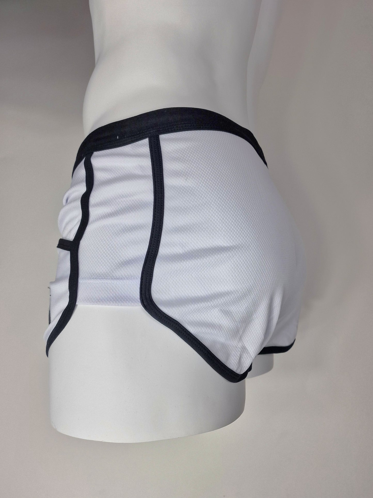 Shorts with "built-in" jockstrap - White