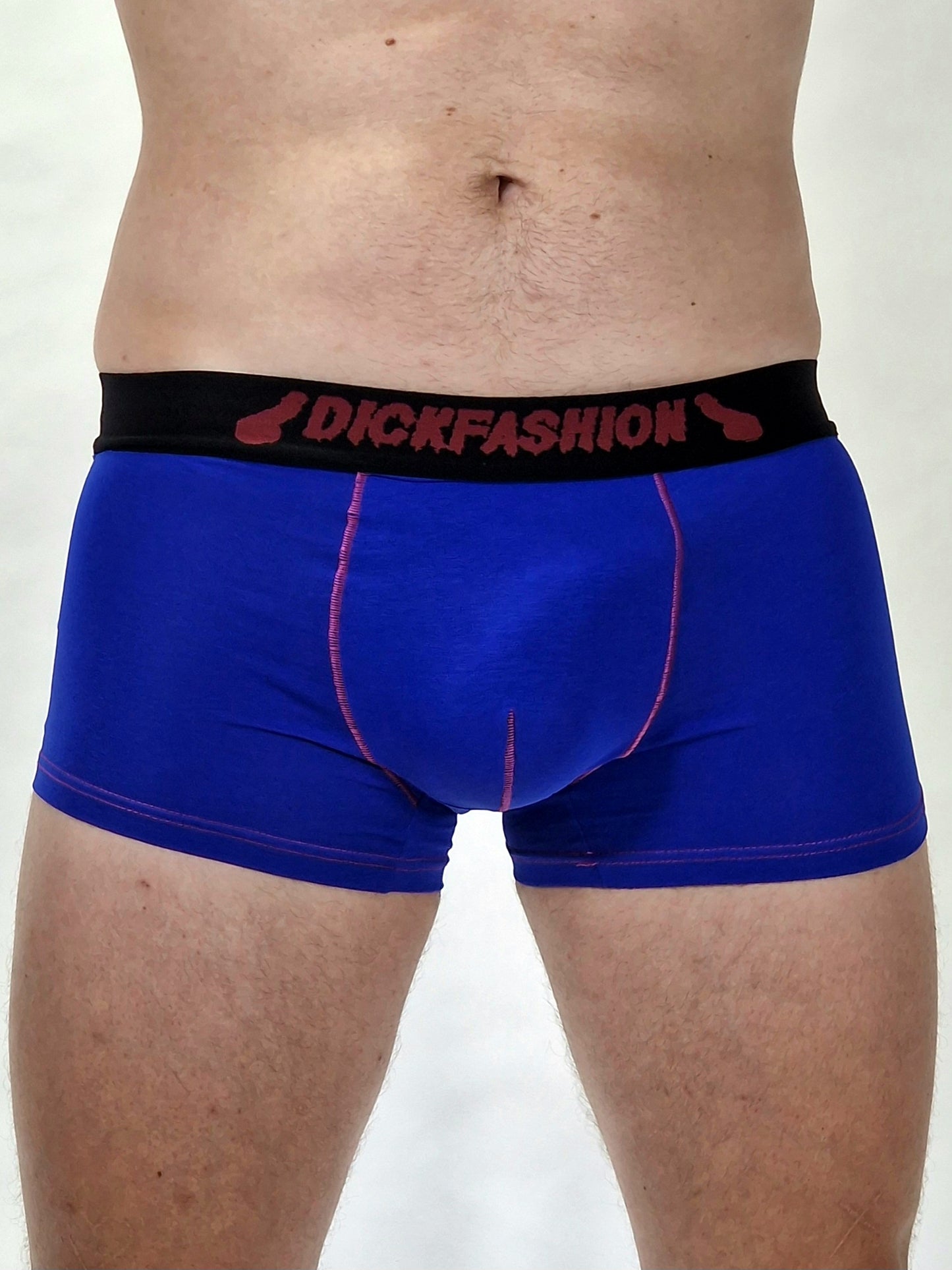 Klare blaue Boxershorts oder Badehosen, Herrenunterhosen in Azurblau und Magenta