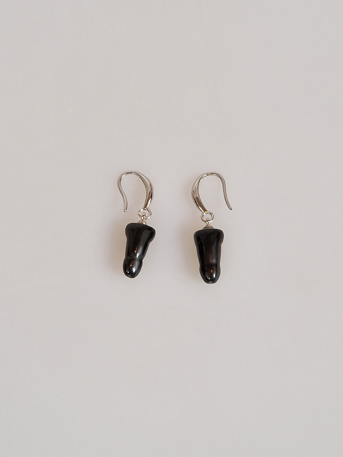 Ohrring mit Halbedelstein - Schwarzer Onyx