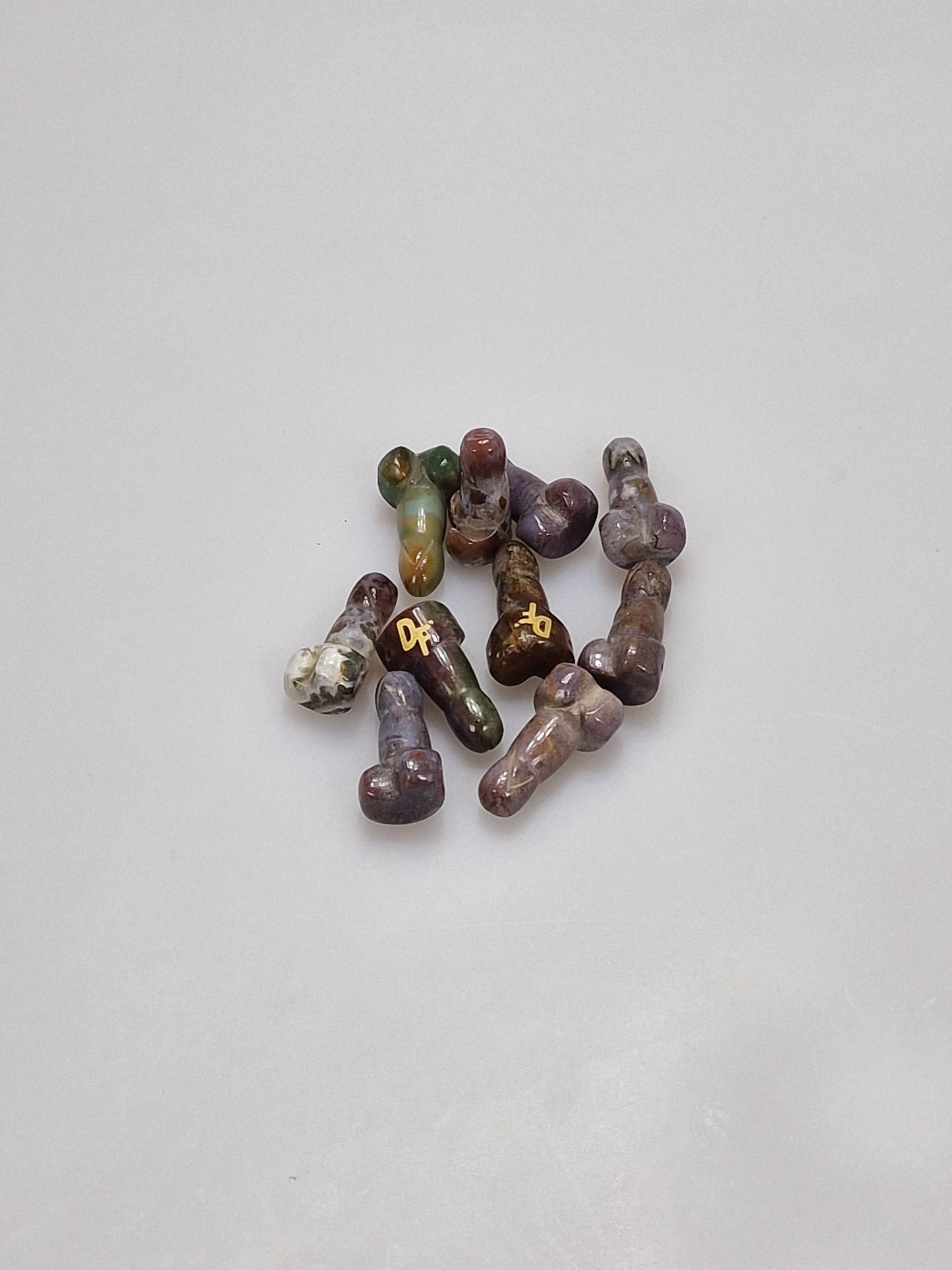 Stein- oder Kristallschwanz oder Schwanz. Der Kristall ist 2,5 cm groß