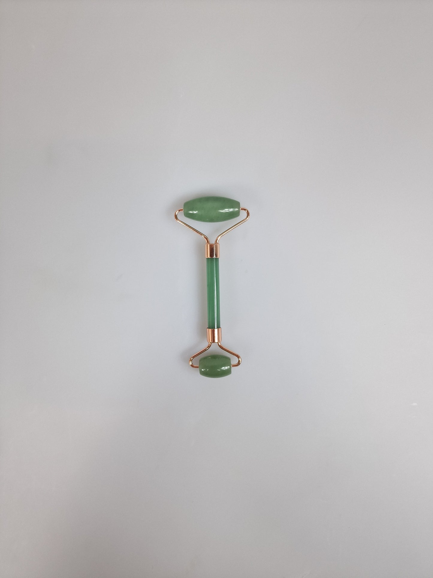 Green Aventurin Jade face roller. Ansiktsroller.