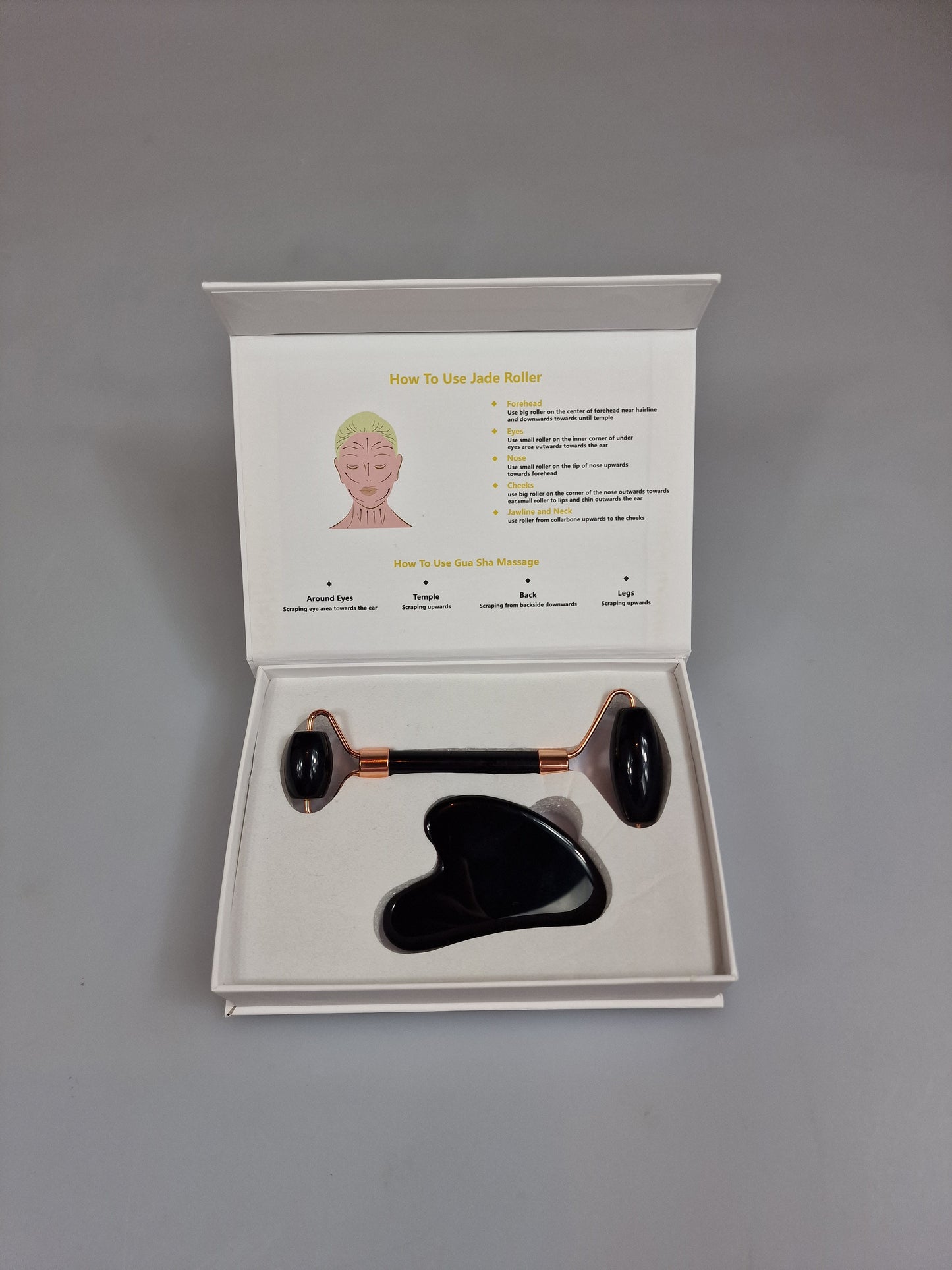 Rodillos faciales y raspador, caja combinada. Black Onyx u ónix negro, un rodillo facial de jade Gua Sha