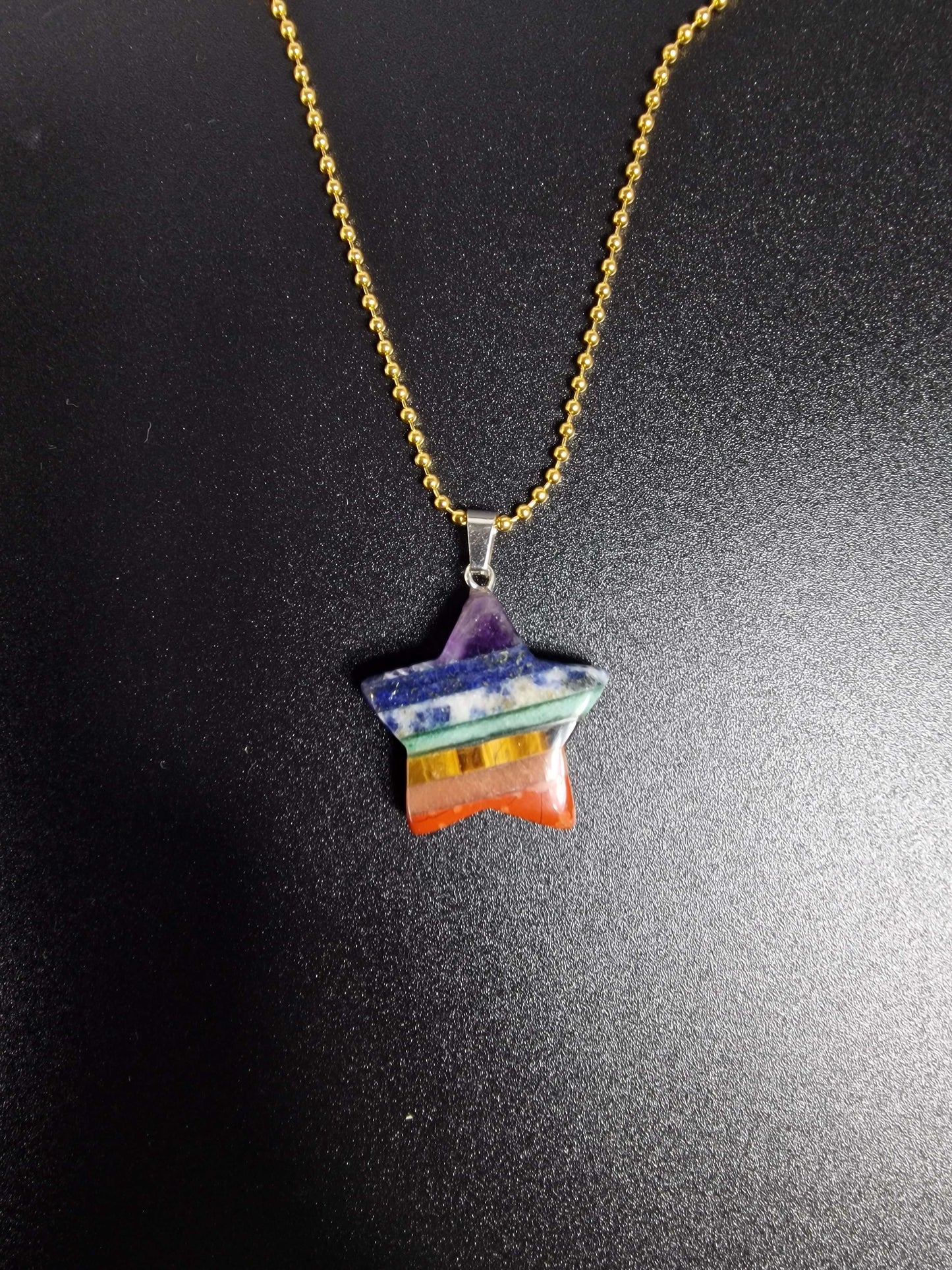 Regnbågsfärgat halsband, 7 chakras halsband - Stjärna
