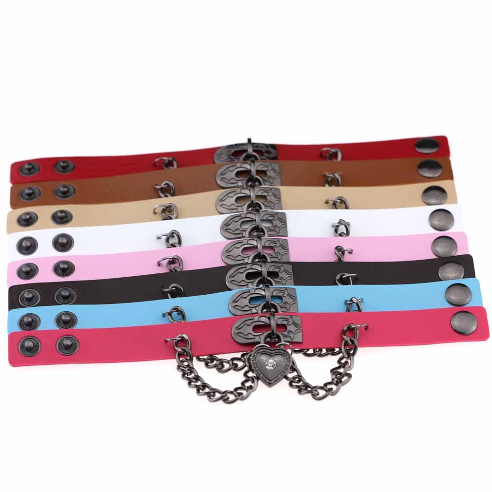 Leather armband with black chains and heart with crystal