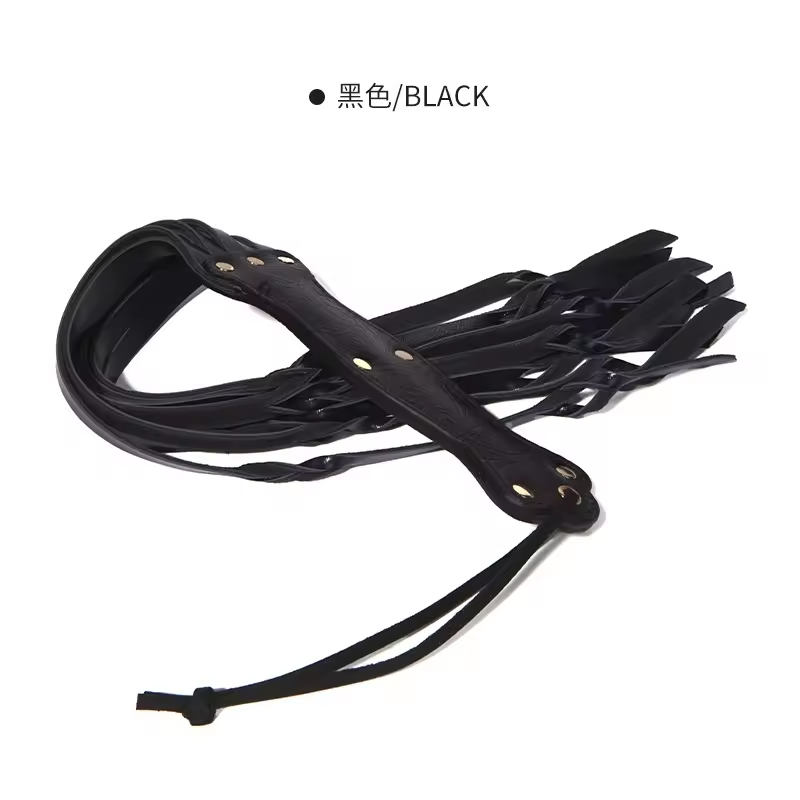 Flogger, whip in genuine leather with flat handle