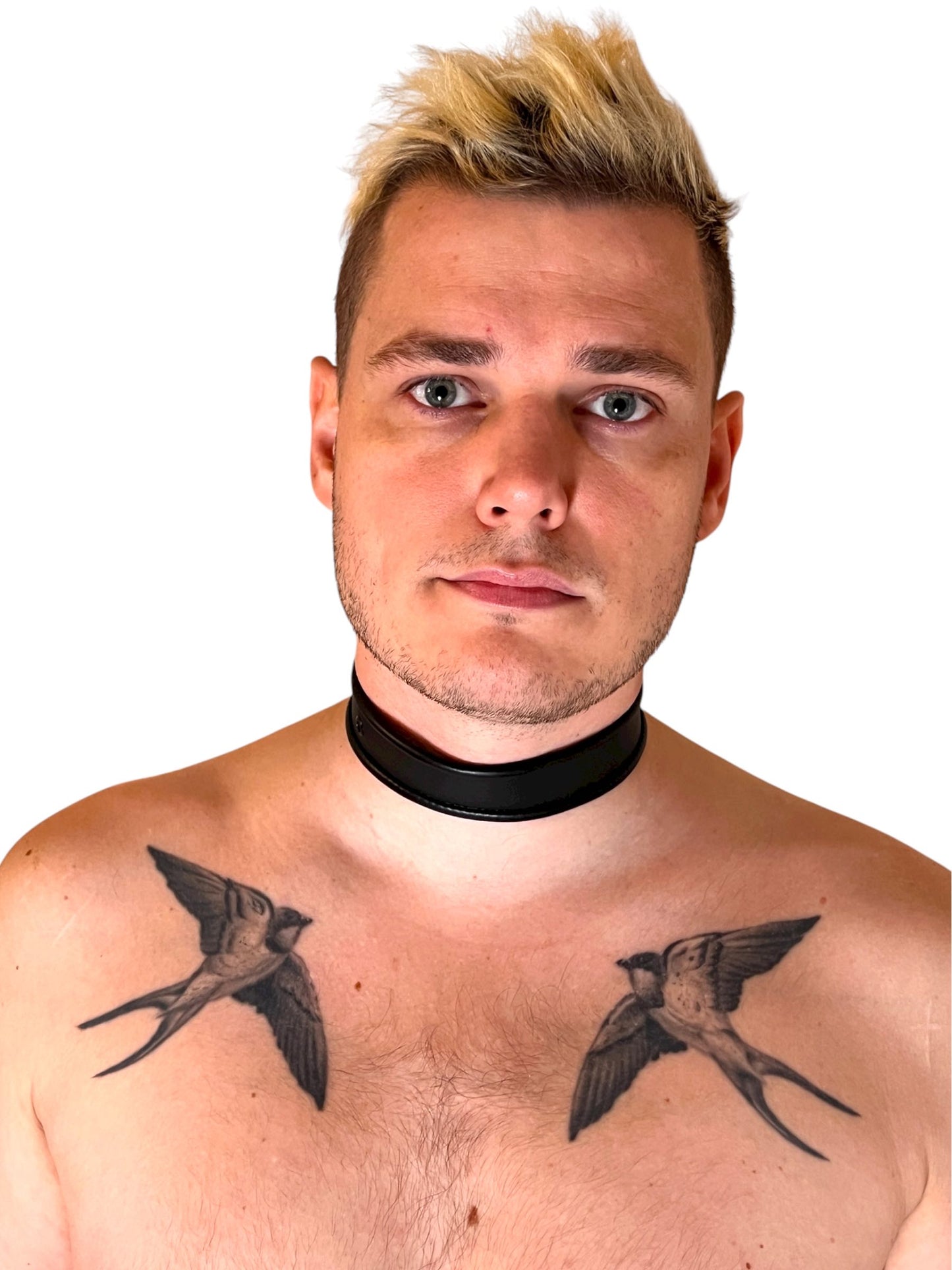 Bicepsband eller choker i svart äkta läder