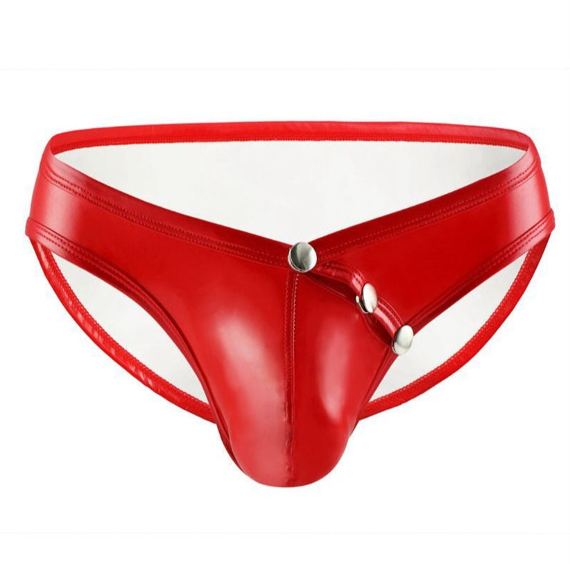 Ropa interior, pantalones cortos o bañadores de charol rojo brillante y sexy.