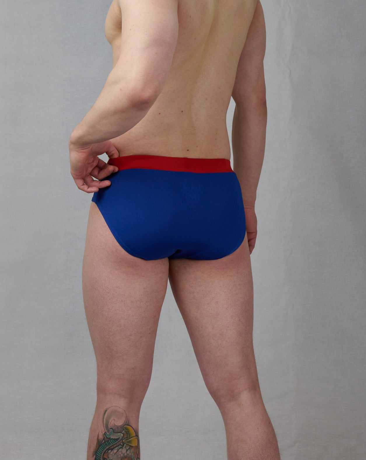 Badbyxor, swim speedos, blå röda med push up