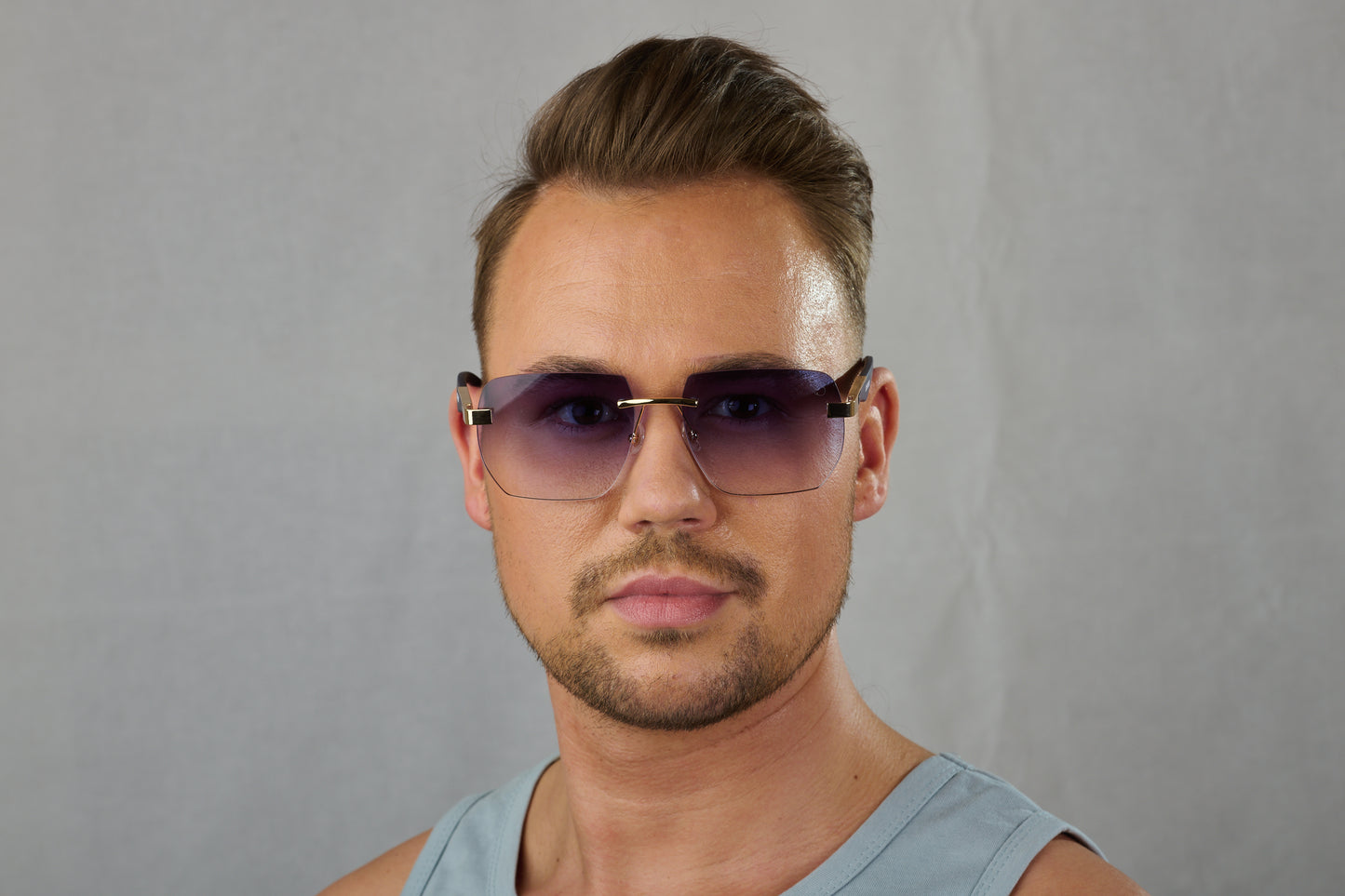 Sunglasses, purple tinted No.41