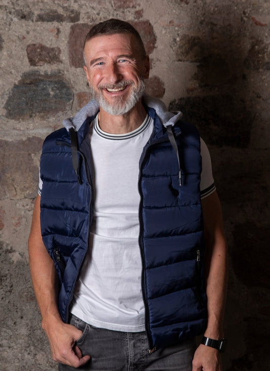 Down vest, navy with removable hood