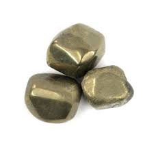 Tumlad Pyrite kristall. Pyrite gemstone.