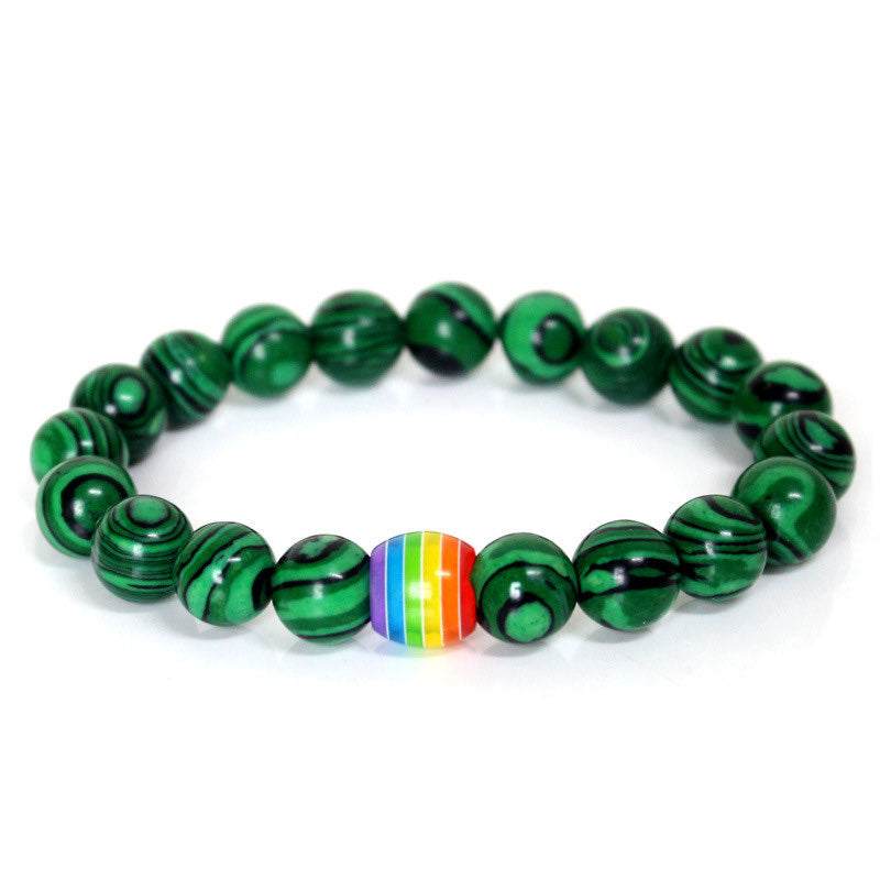 Armband i malakit kristaller och pride pärla