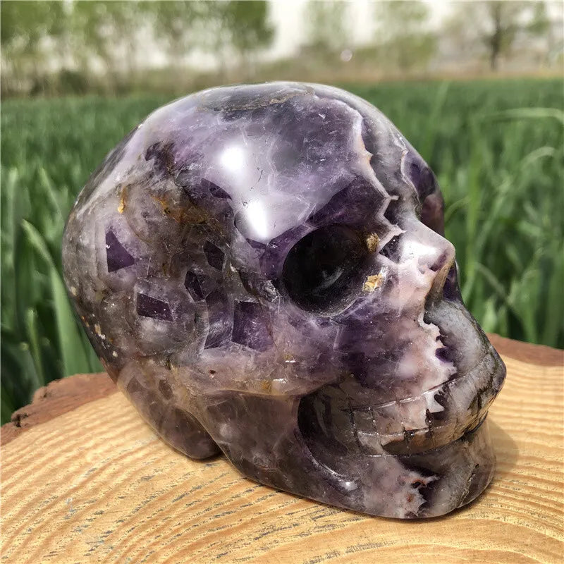 Calavera de cristal grande en Amatista una calavera de cristal