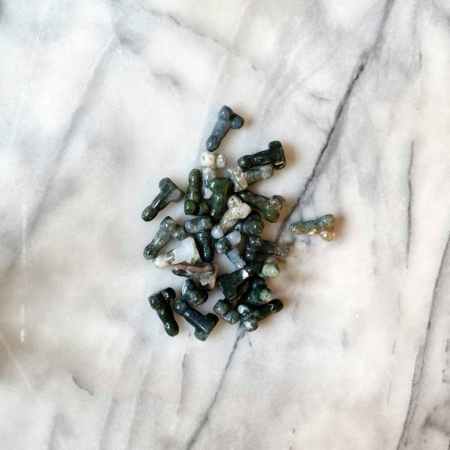 Stein- oder Kristallschwanz oder Schwanz. Der Kristall ist 2,5 cm groß