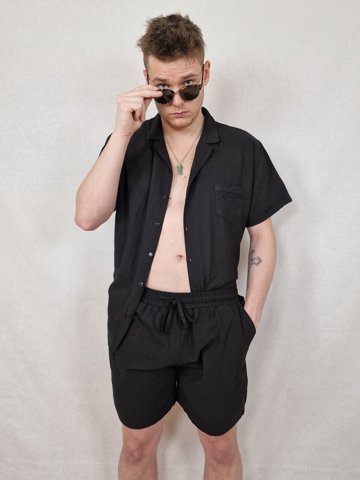 Linen and cotton set in several colors in relaxed fit