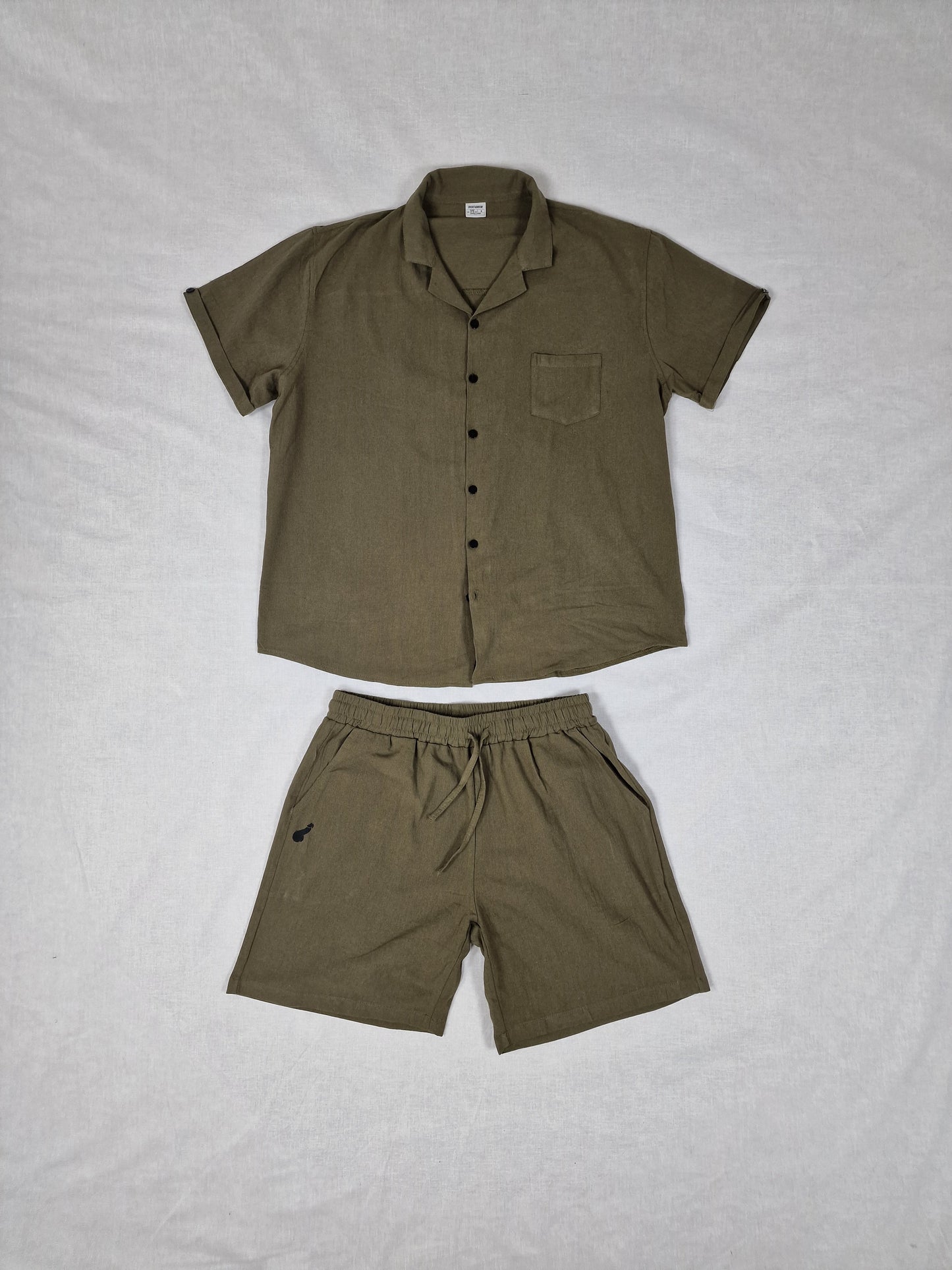 Linen and cotton set in several colors in relaxed fit