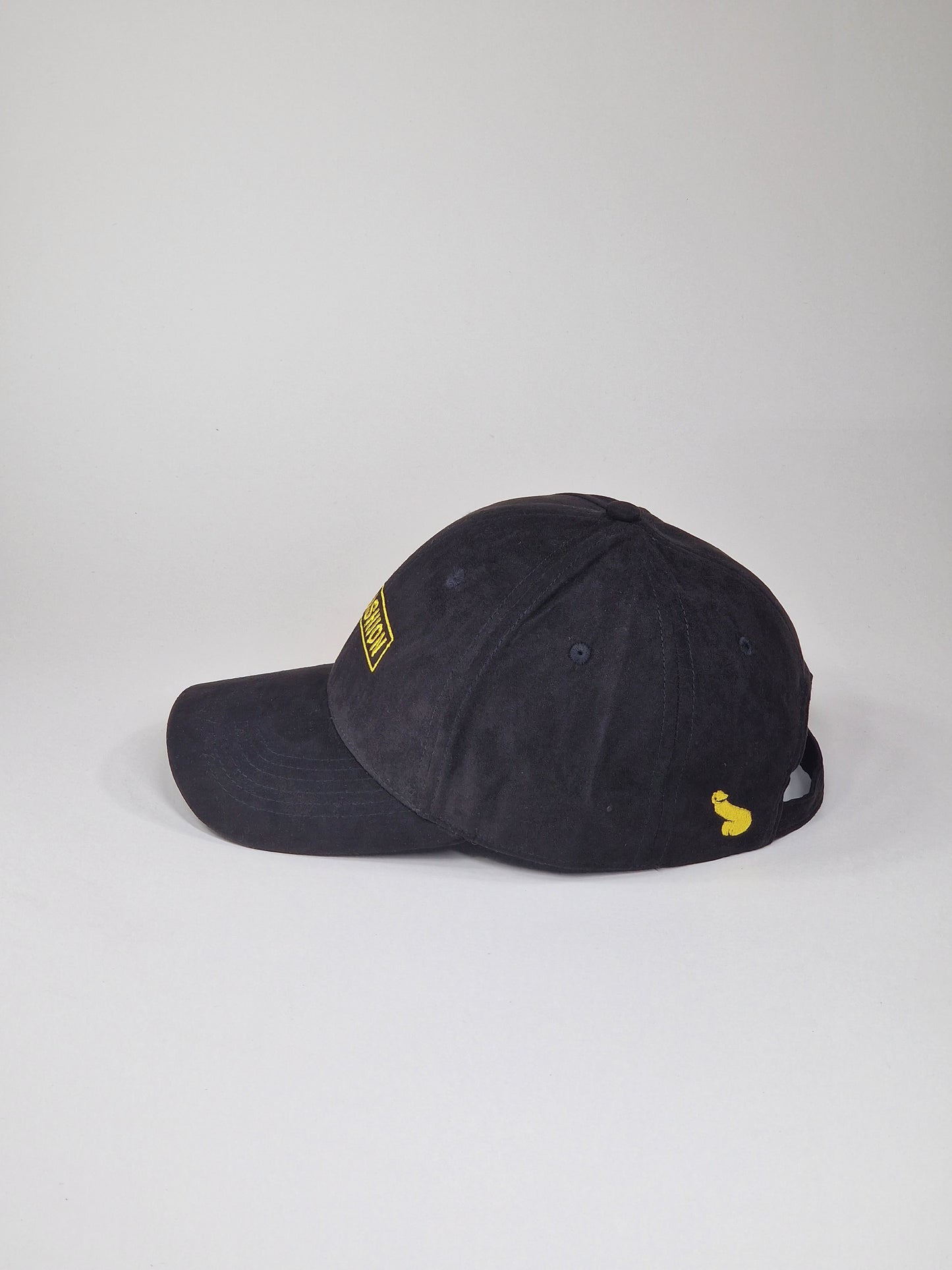 Schwarze Kappe aus Nubuk