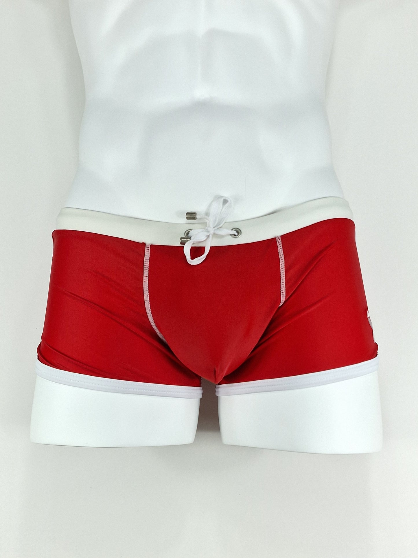 Badbyxor, swim trunk classic, röda med vit kant