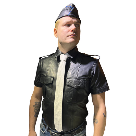 Slips i vitt äkta läder