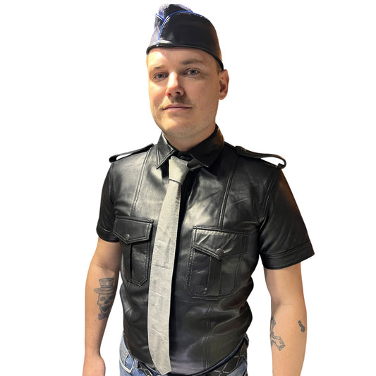 Slips i grått äkta läder