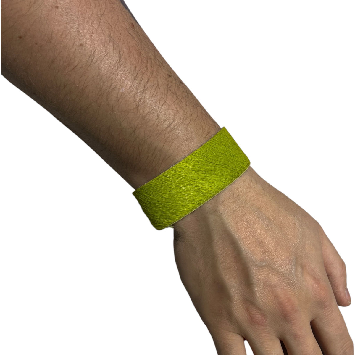 Armband, i äkta grönt och hårigt läder