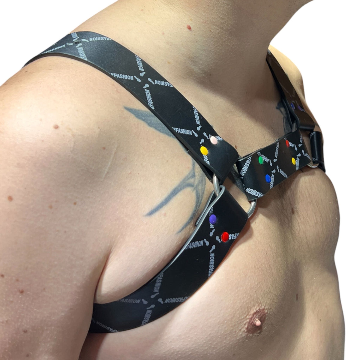 Harness i svart äkta läder med grått mönster, typ bulldog