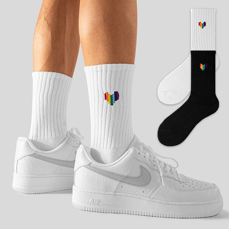 Crew-Socken in Pride-Farben, weiße, regenbogenfarbene Crew-Socken