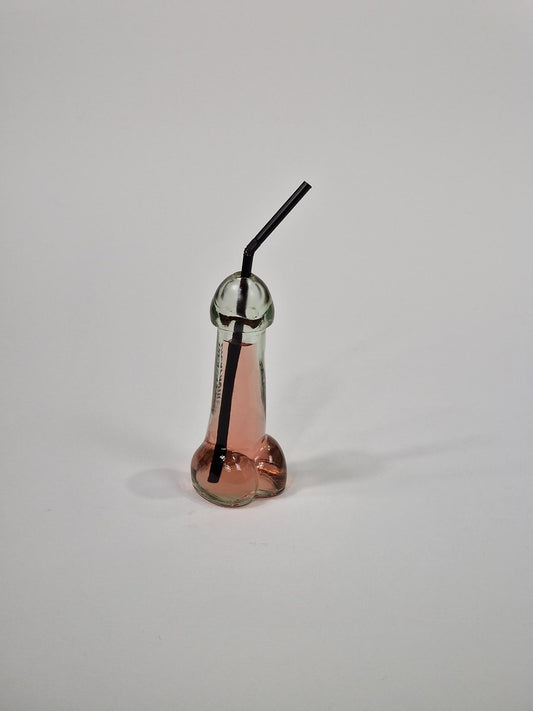 Dickes Glas, Schnapsglas oder Schnapsglas mit lustiger Form