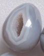 Tumlad agat kristallägg med geoder, 5-7 cm