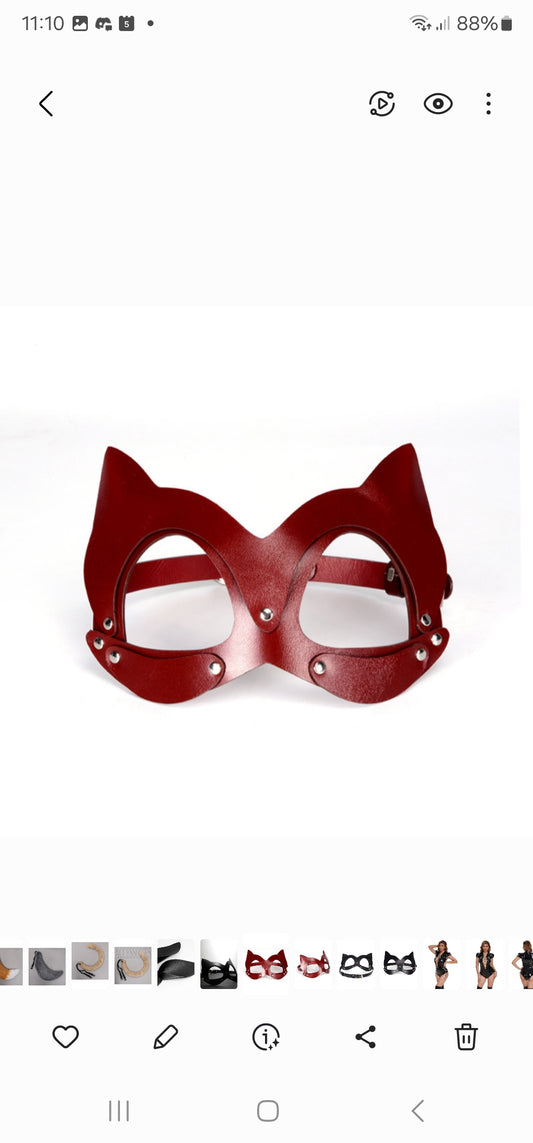 Mask, ögonmask i läder eller skinn, i rött eller svart