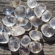 Tumbled rock crystal, clear quartz chrystal