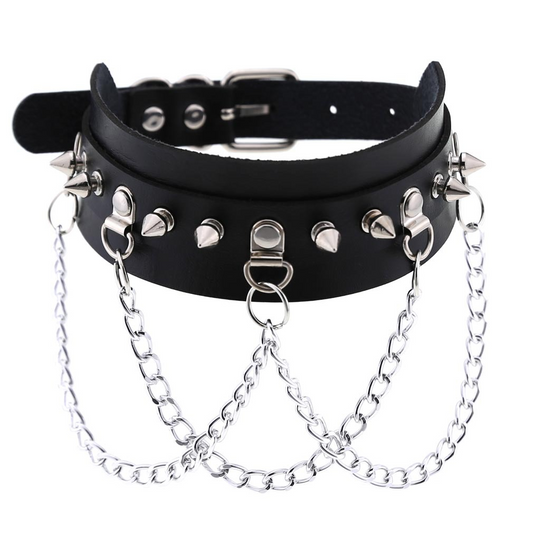 Choker i svart med kedjor
