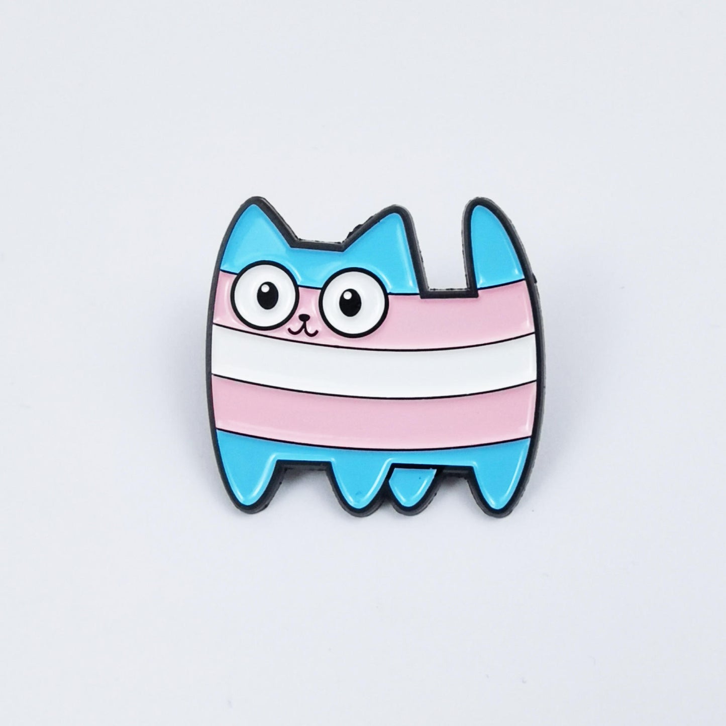 Pin, katt i regnbågs, trans eller pride färg