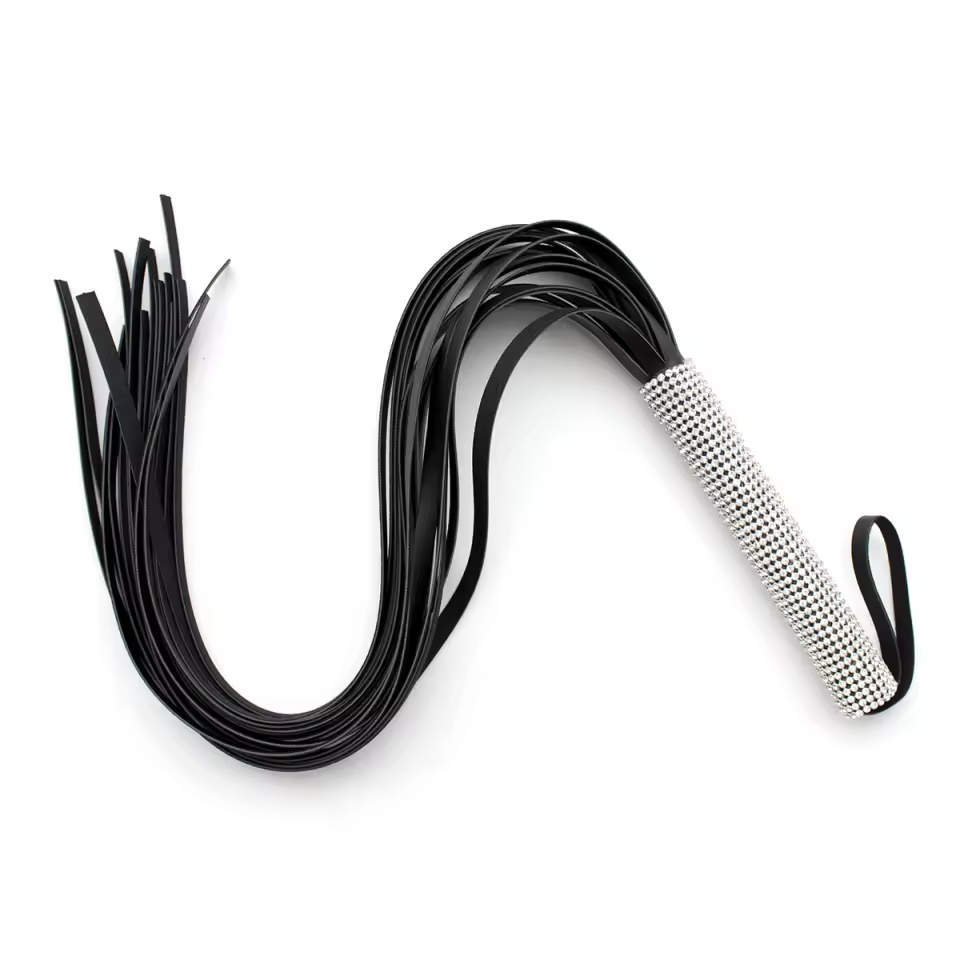 Flogger, piska i läder och strass