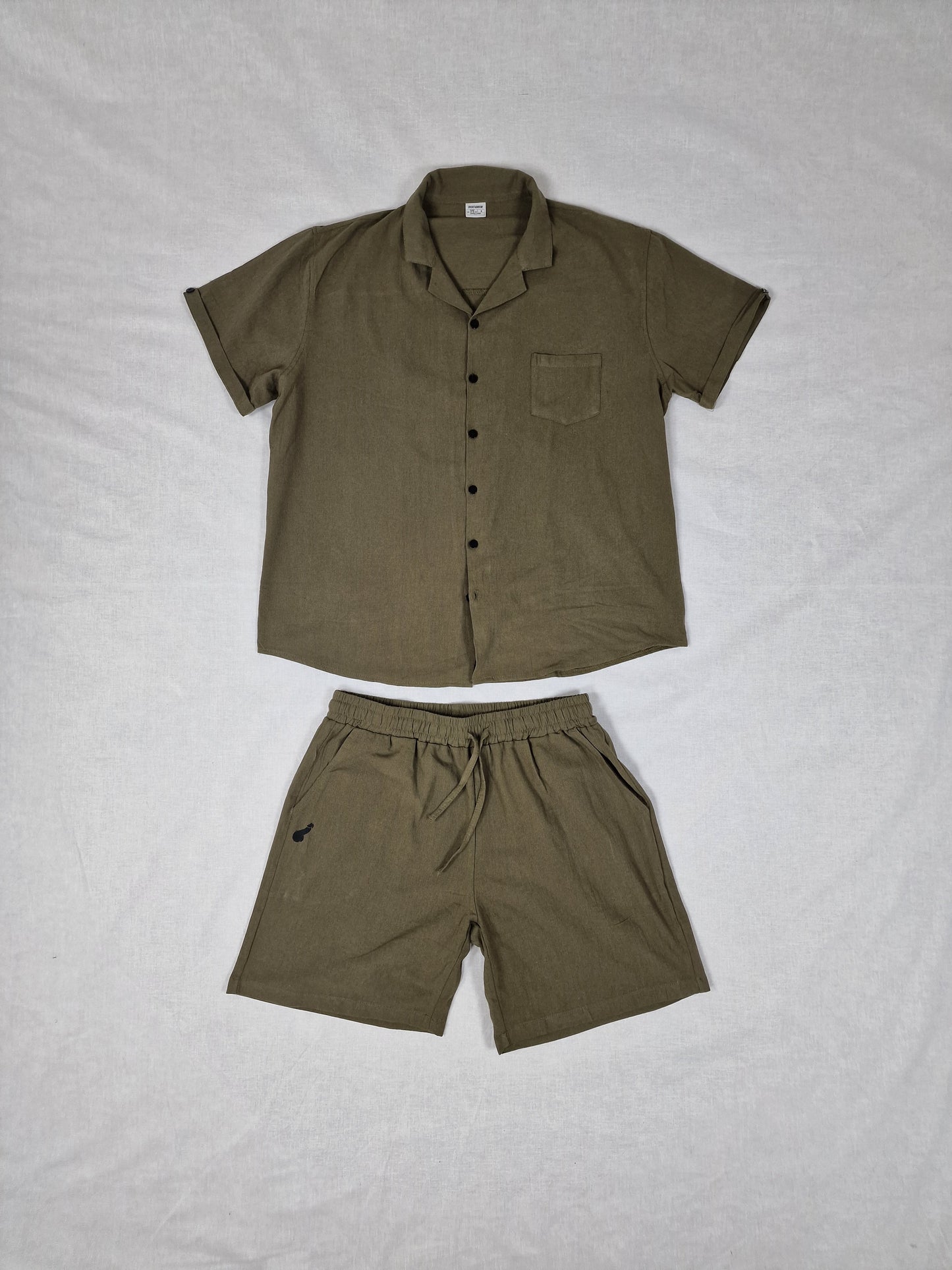 Linen and cotton set in several colors in relaxed fit