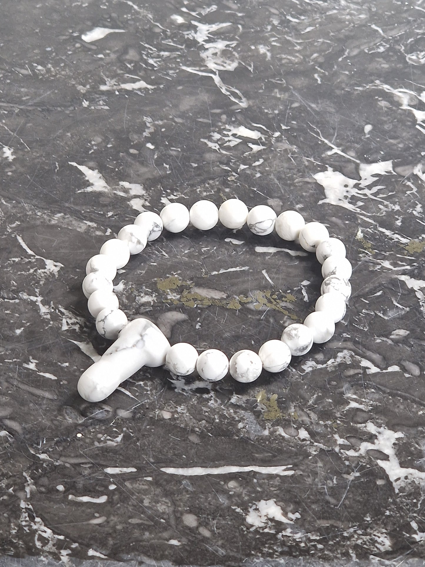 Magnesite - Semi-precious stone bracelet