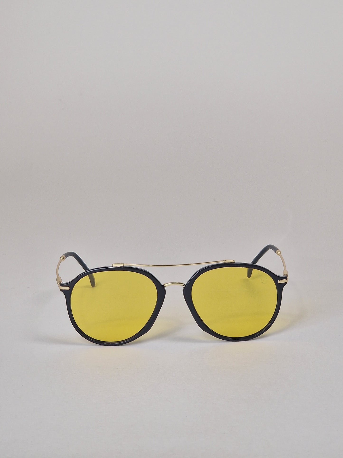 Solglasögon, modell 20 - Gultintade.