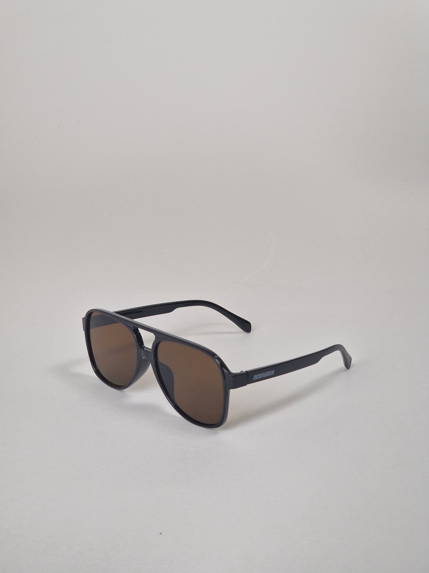 Sunglasses, model 47 - Brown tinted.